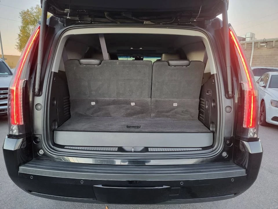 2017 Cadillac Escalade 4th Gen - Image 17 of 20