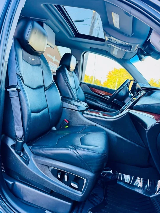 2017 Cadillac Escalade 4th Gen - Image 4 of 19
