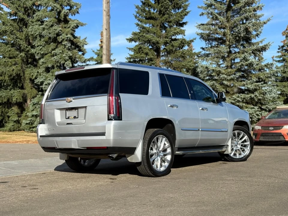 2017 Cadillac Escalade 4th Gen - Image 3 of 9