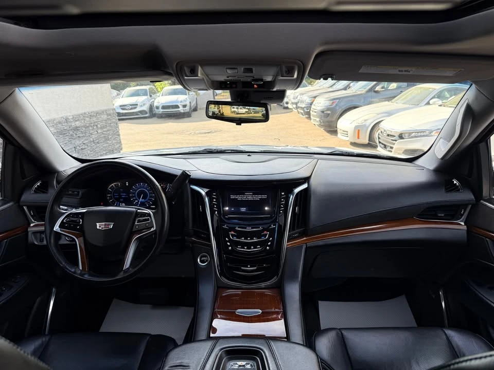 2017 Cadillac Escalade 4th Gen - Image 8 of 9