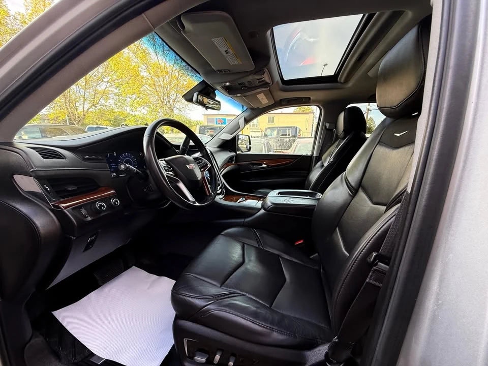 2017 Cadillac Escalade 4th Gen - Image 4 of 9