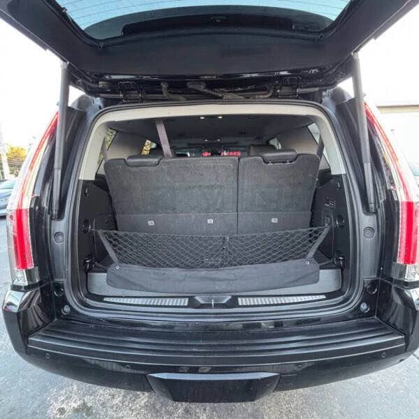 2017 Cadillac Escalade 4th Gen - Image 5 of 12
