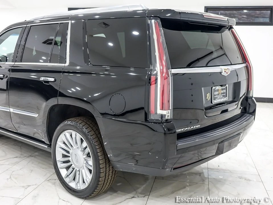2017 Cadillac Escalade 4th Gen - Image 17 of 20