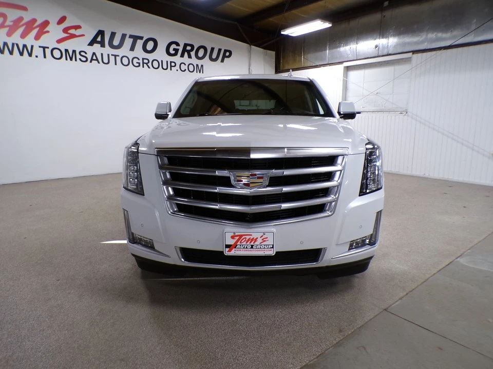 2017 Cadillac Escalade 4th Gen - Image 8 of 19