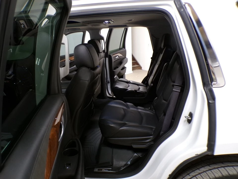 2017 Cadillac Escalade 4th Gen - Image 12 of 19