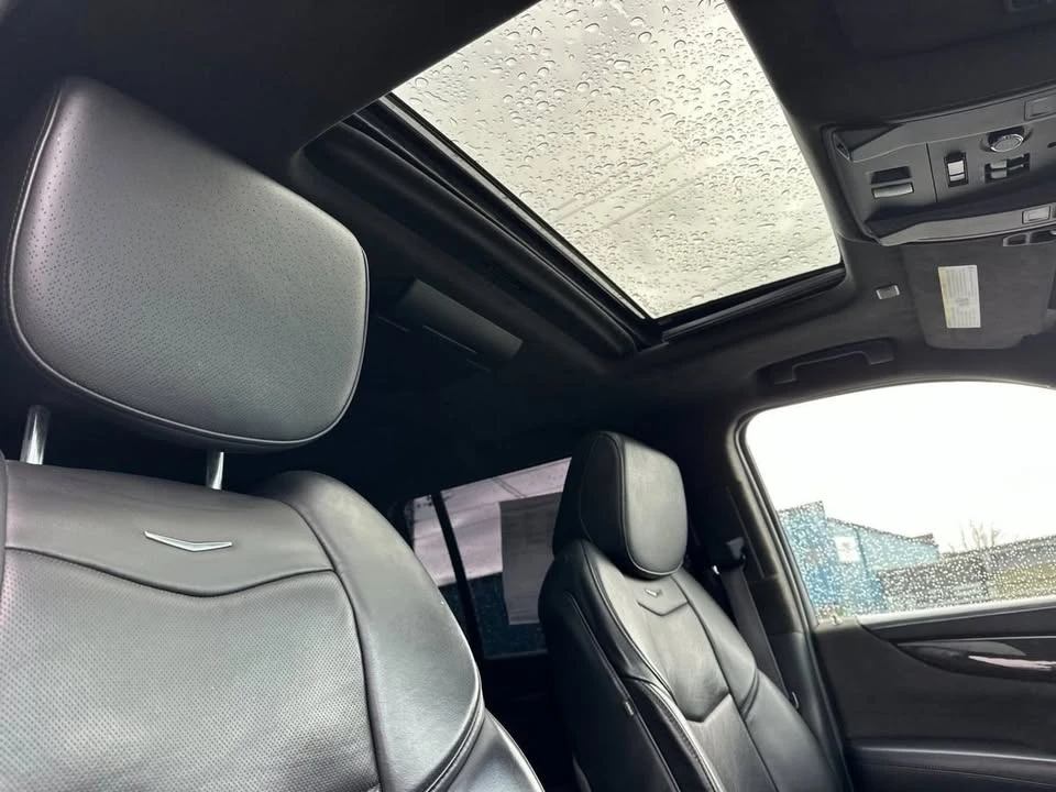 2017 Cadillac Escalade 4th Gen - Image 17 of 18