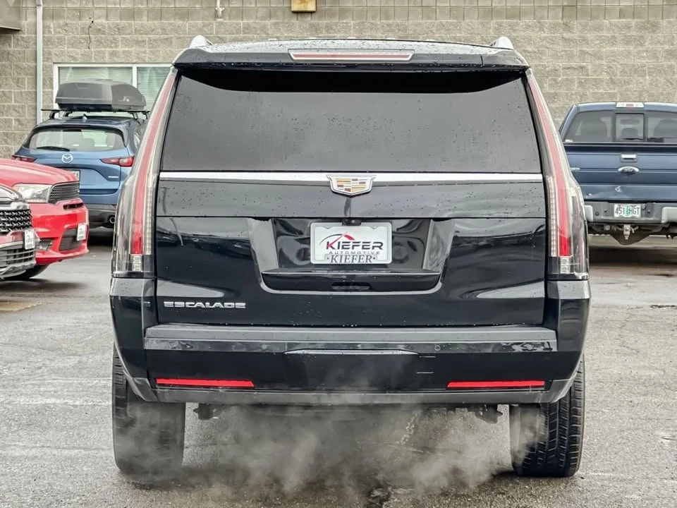 2017 Cadillac Escalade 4th Gen - Image 4 of 18