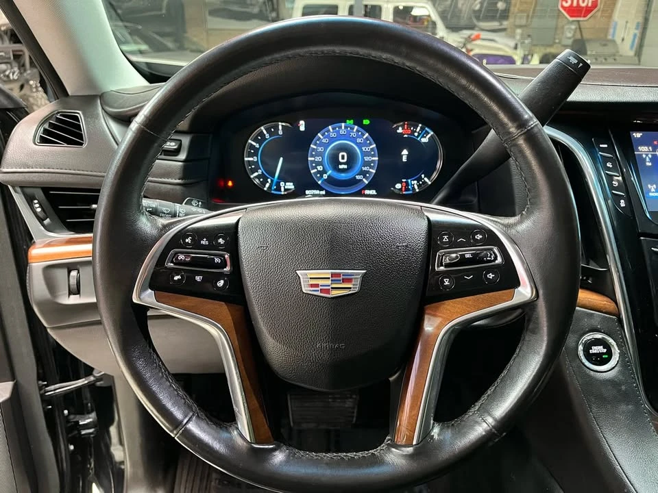 2017 Cadillac Escalade 4th Gen - Image 9 of 17