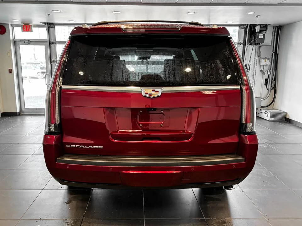 2017 Cadillac Escalade 4th Gen - Image 7 of 14