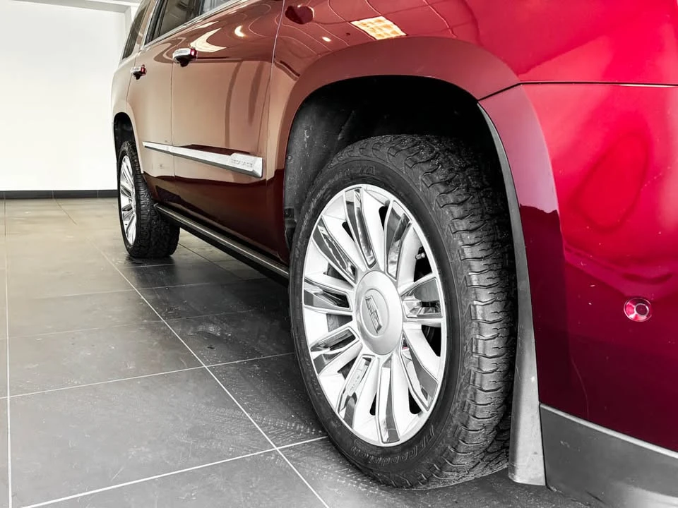 2017 Cadillac Escalade 4th Gen - Image 8 of 14