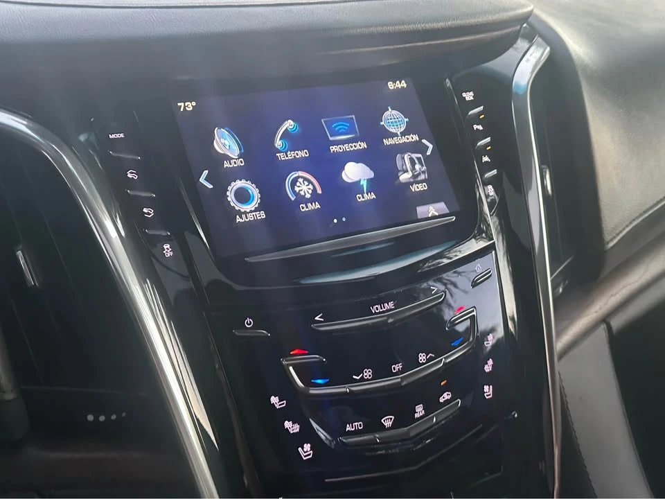 2017 Cadillac Escalade 4th Gen - Image 16 of 20