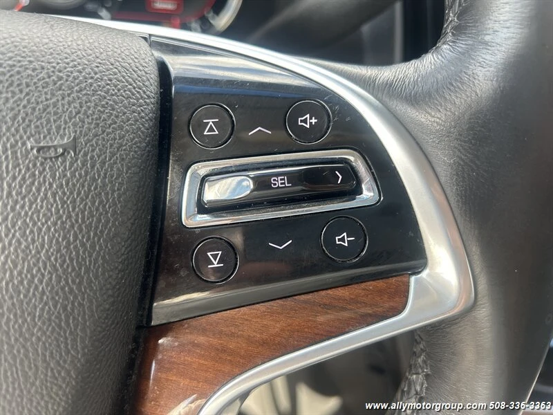 2017 Cadillac Escalade 4th Gen - Image 13 of 19