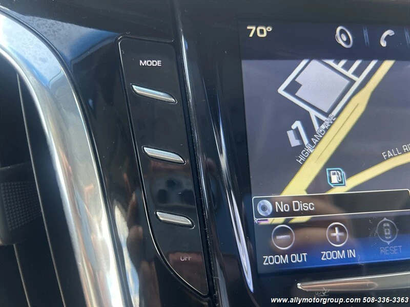2017 Cadillac Escalade 4th Gen - Image 19 of 19