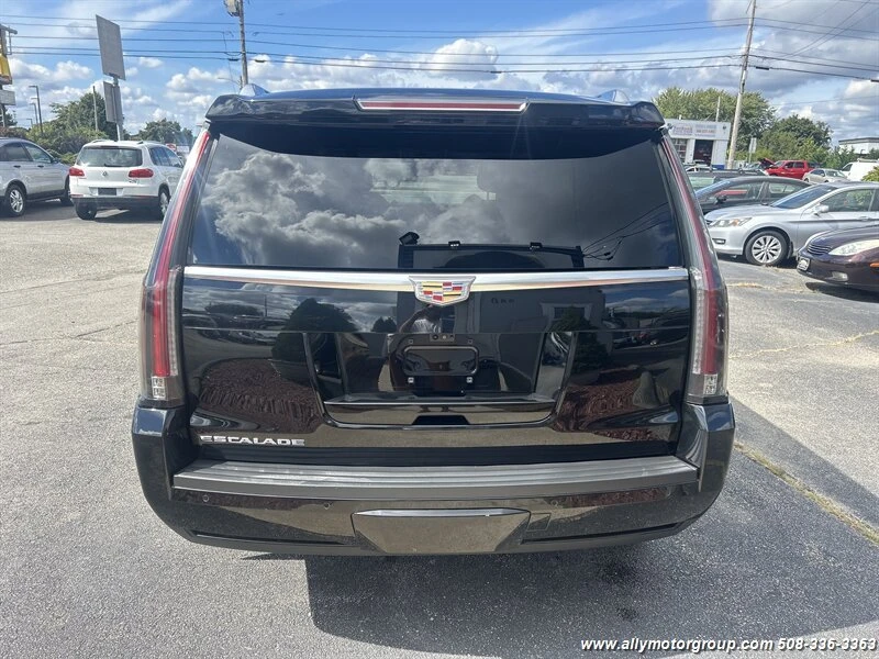 2017 Cadillac Escalade 4th Gen - Image 5 of 19