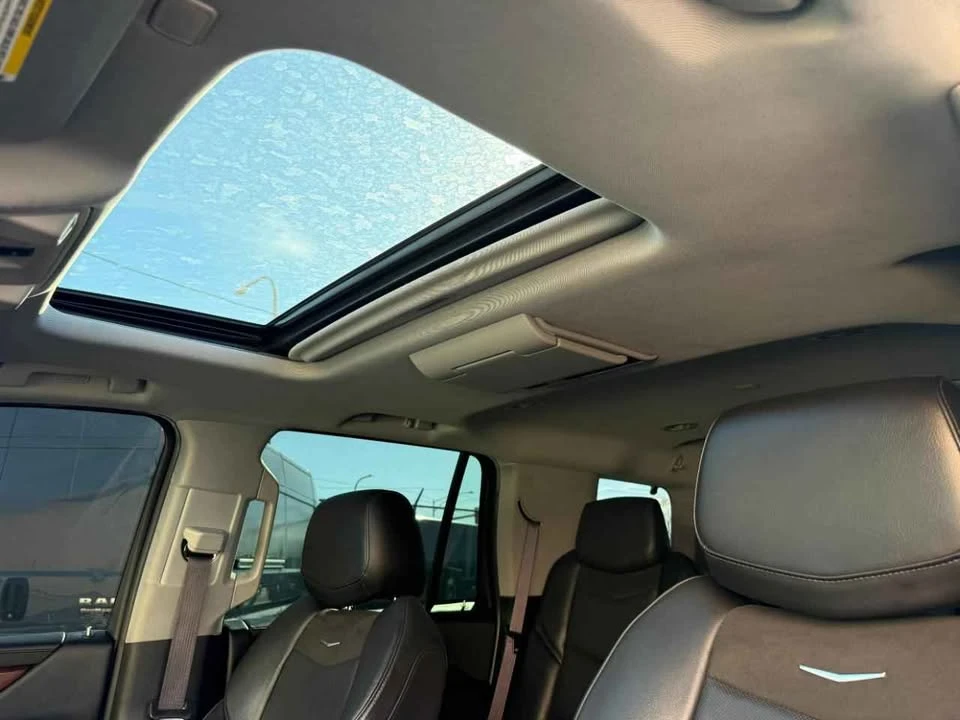 2017 Cadillac Escalade 4th Gen - Image 18 of 20