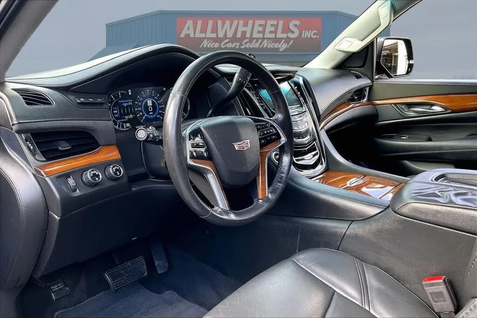 2017 Cadillac Escalade 4th Gen - Image 12 of 20