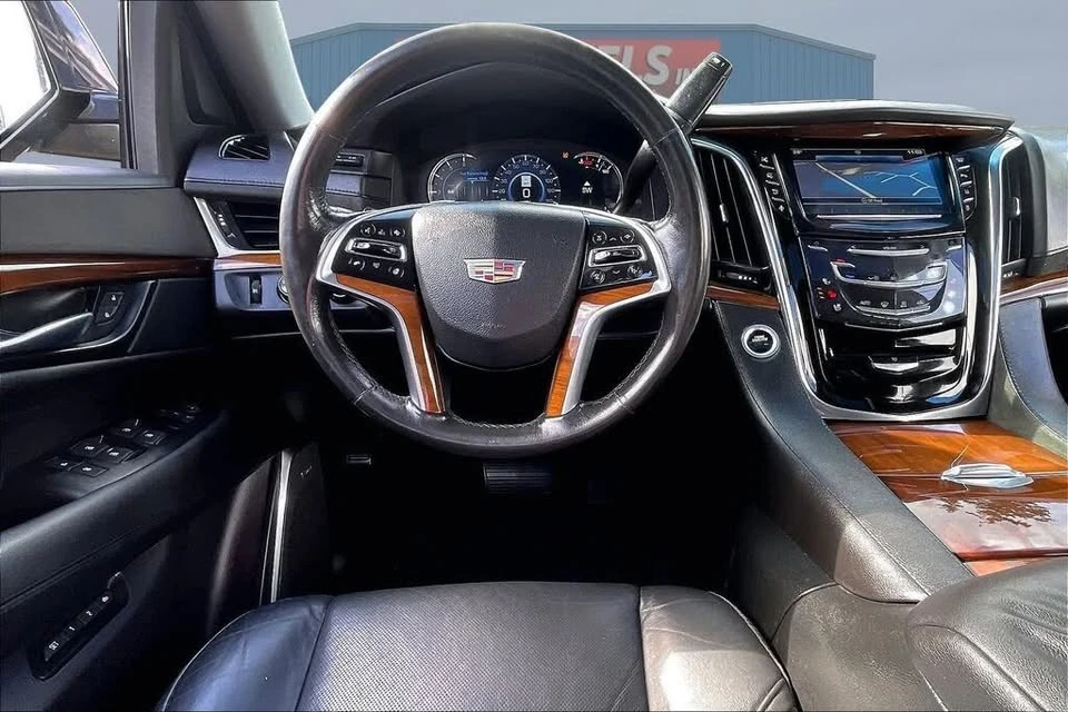 2017 Cadillac Escalade 4th Gen - Image 5 of 20