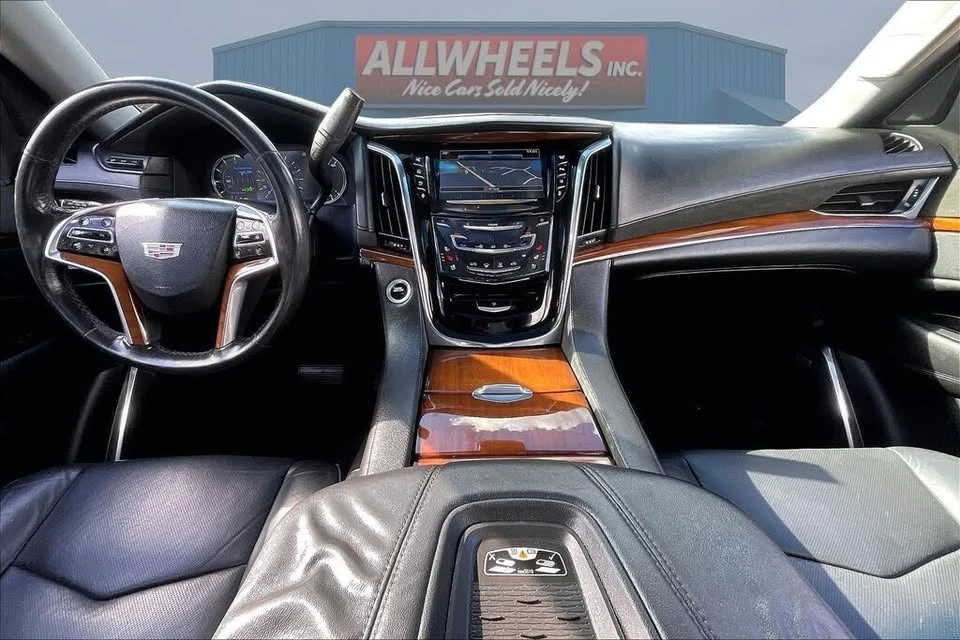 2017 Cadillac Escalade 4th Gen - Image 14 of 20