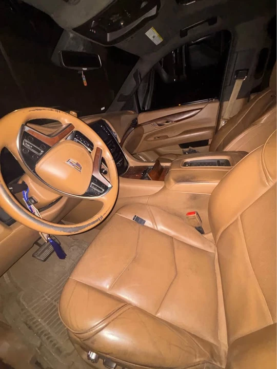 2017 Cadillac Escalade 4th Gen - Image 3 of 4