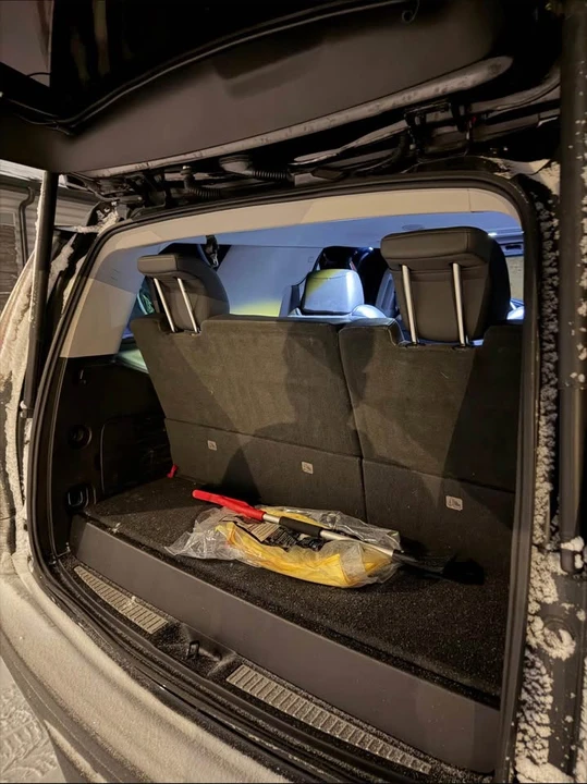 2017 Cadillac Escalade 4th Gen - Image 7 of 9