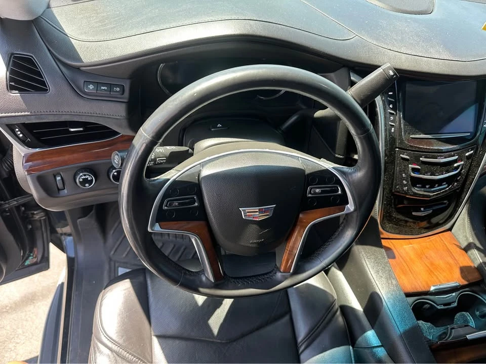 2017 Cadillac Escalade 4th Gen - Image 16 of 18