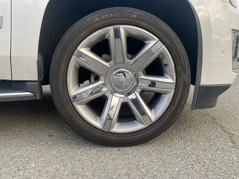2017 Cadillac Escalade 4th Gen - Image 8 of 20