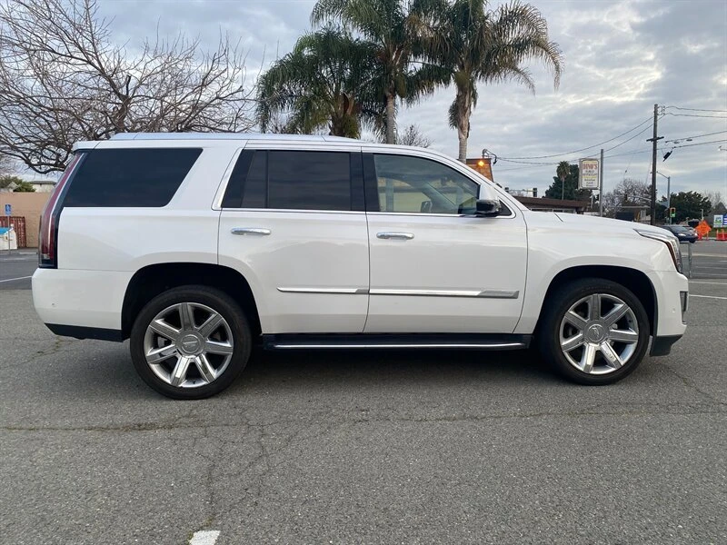 2017 Cadillac Escalade 4th Gen - Image 11 of 20