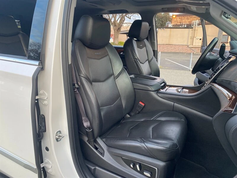 2017 Cadillac Escalade 4th Gen - Image 4 of 20