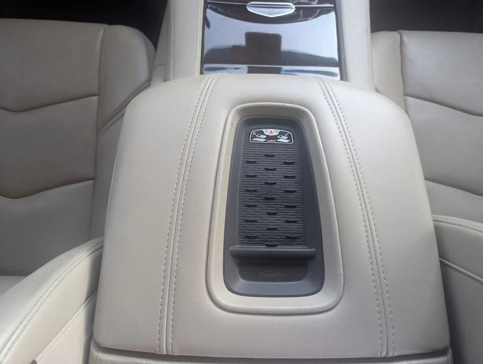 2017 Cadillac Escalade 4th Gen - Image 13 of 20