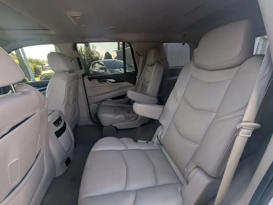 2017 Cadillac Escalade 4th Gen - Image 15 of 20