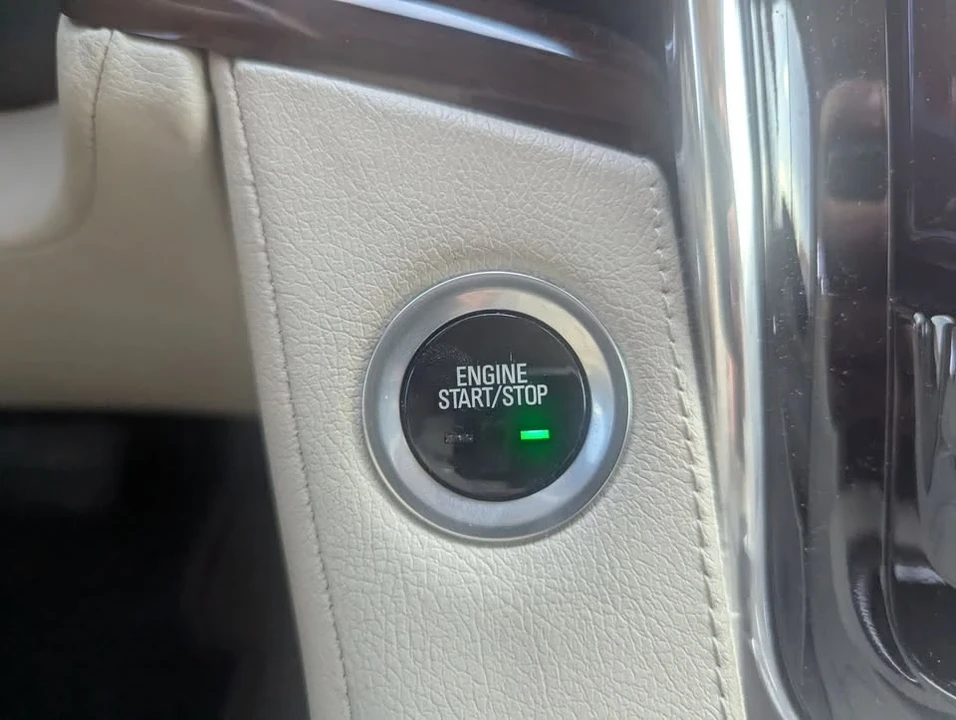 2017 Cadillac Escalade 4th Gen - Image 12 of 20