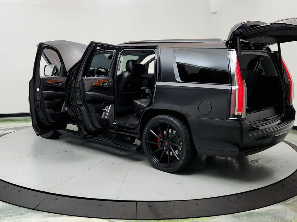 2017 Cadillac Escalade 4th Gen - Image 12 of 21