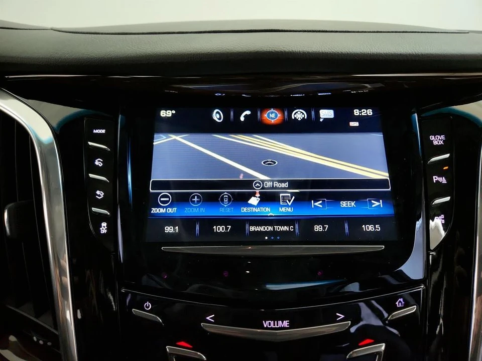 2017 Cadillac Escalade 4th Gen - Image 17 of 21