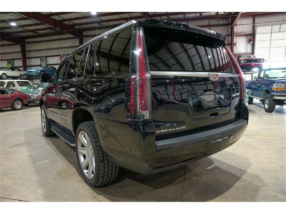 2017 Cadillac Escalade 4th Gen - Image 6 of 31