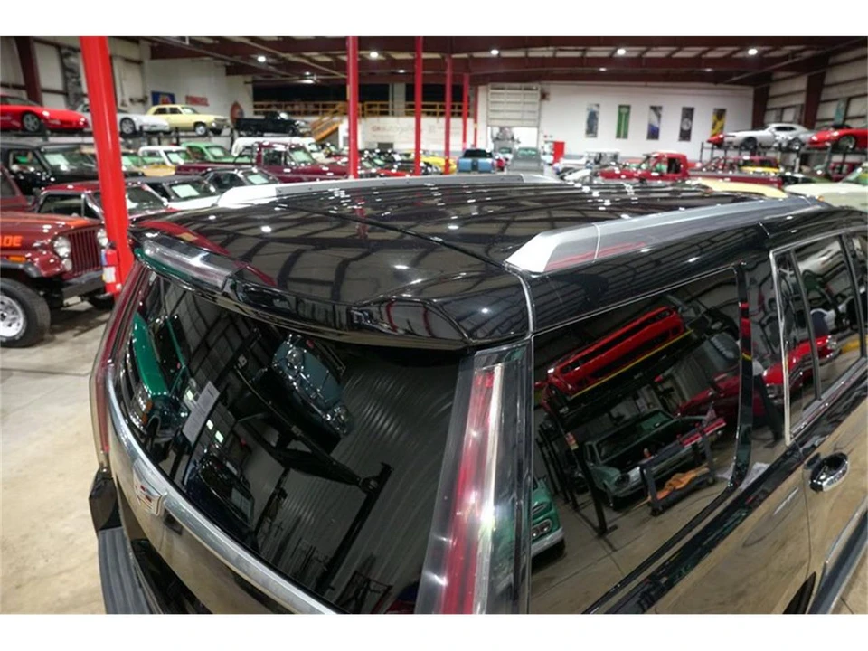 2017 Cadillac Escalade 4th Gen - Image 20 of 31