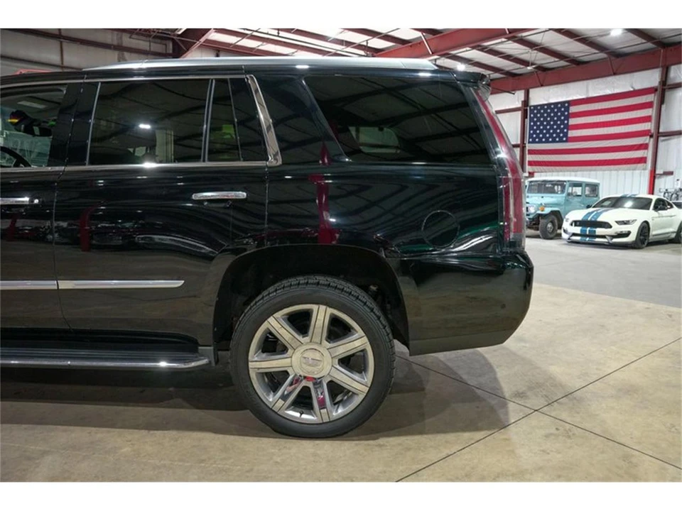 2017 Cadillac Escalade 4th Gen - Image 5 of 31