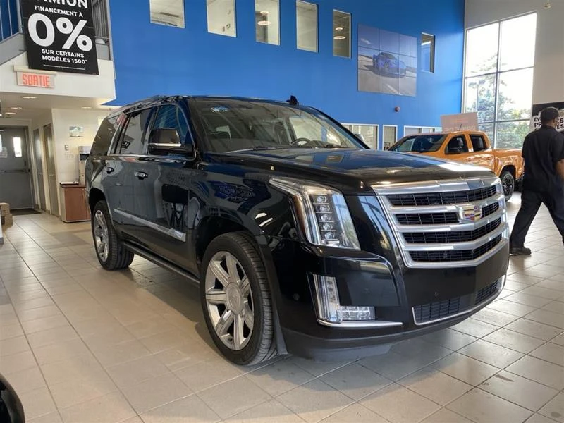 2017 Cadillac Escalade 4th Gen - Image 2 of 10