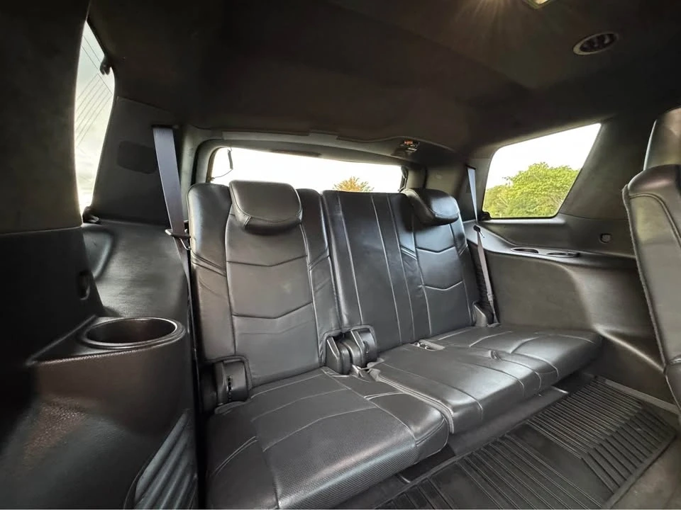 2017 Cadillac Escalade 4th Gen - Image 15 of 19