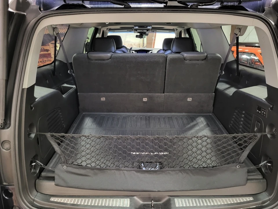 2017 Cadillac Escalade 4th Gen - Image 13 of 19