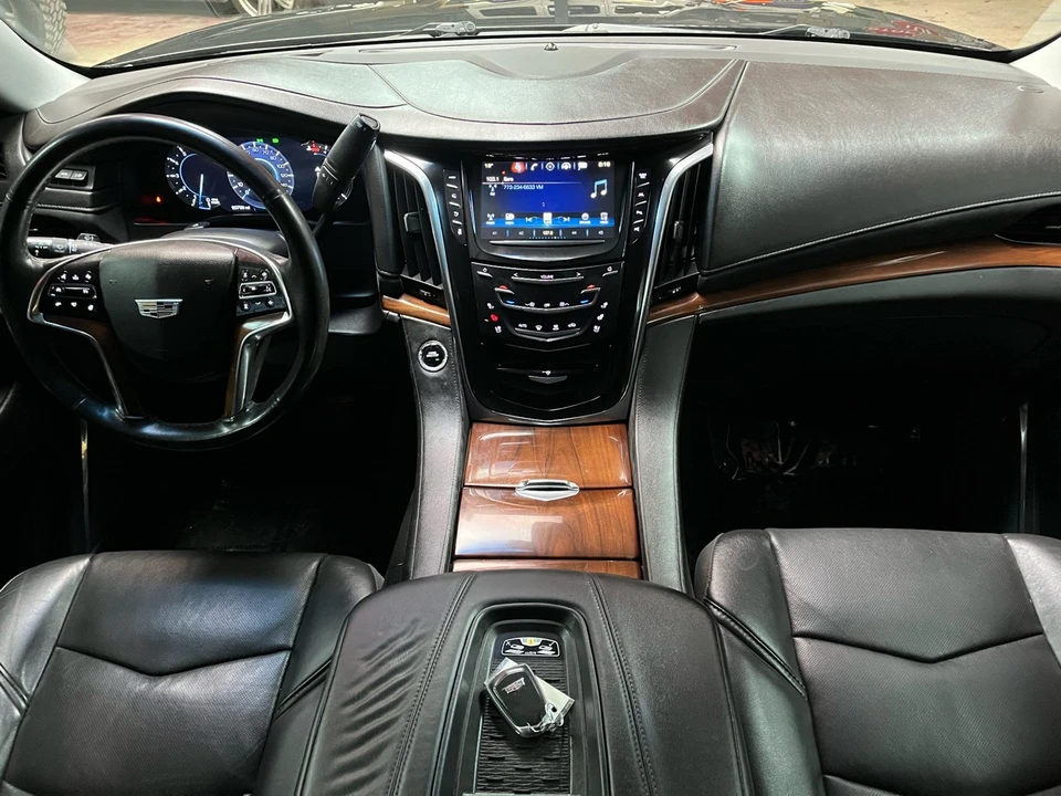 2017 Cadillac Escalade 4th Gen - Image 10 of 21