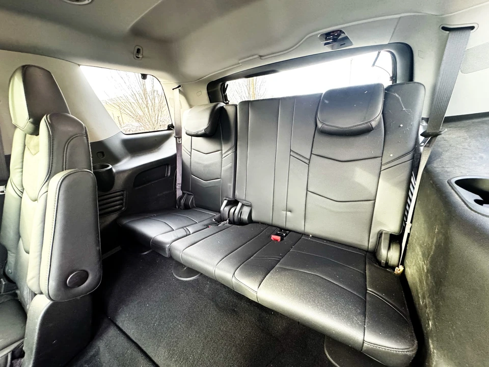 2017 Cadillac Escalade 4th Gen - Image 18 of 21