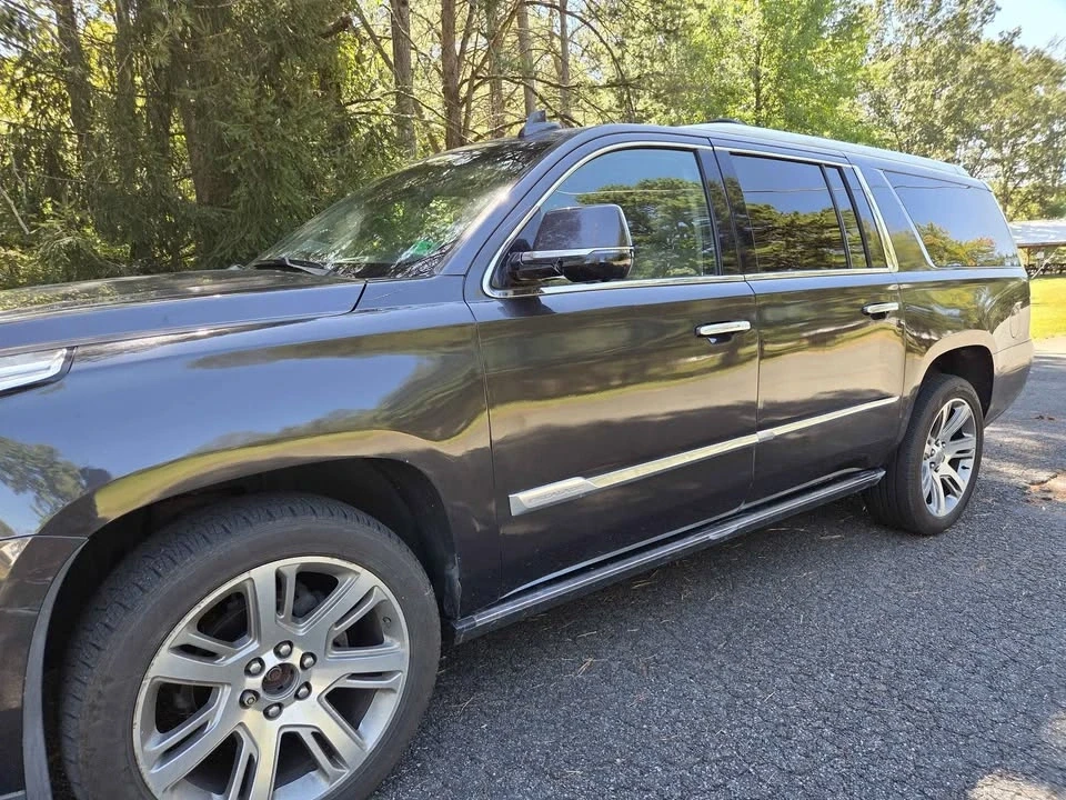 2017 Cadillac Escalade 4th Gen - Image 3 of 19