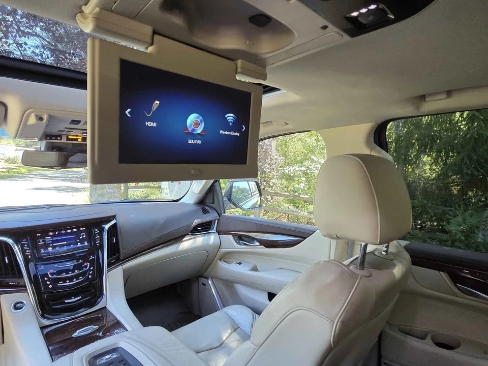 2017 Cadillac Escalade 4th Gen - Image 13 of 19