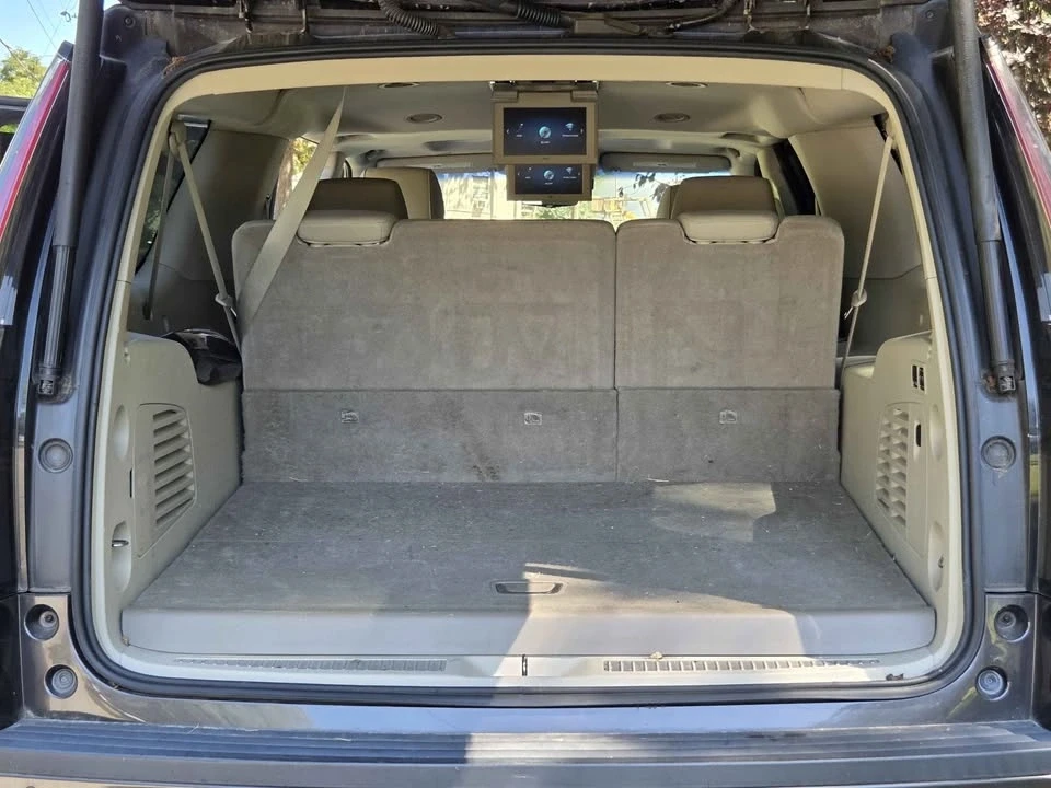 2017 Cadillac Escalade 4th Gen - Image 16 of 19