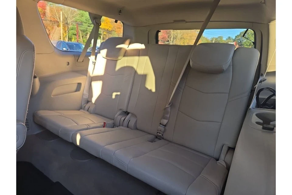 2017 Cadillac Escalade 4th Gen - Image 10 of 17