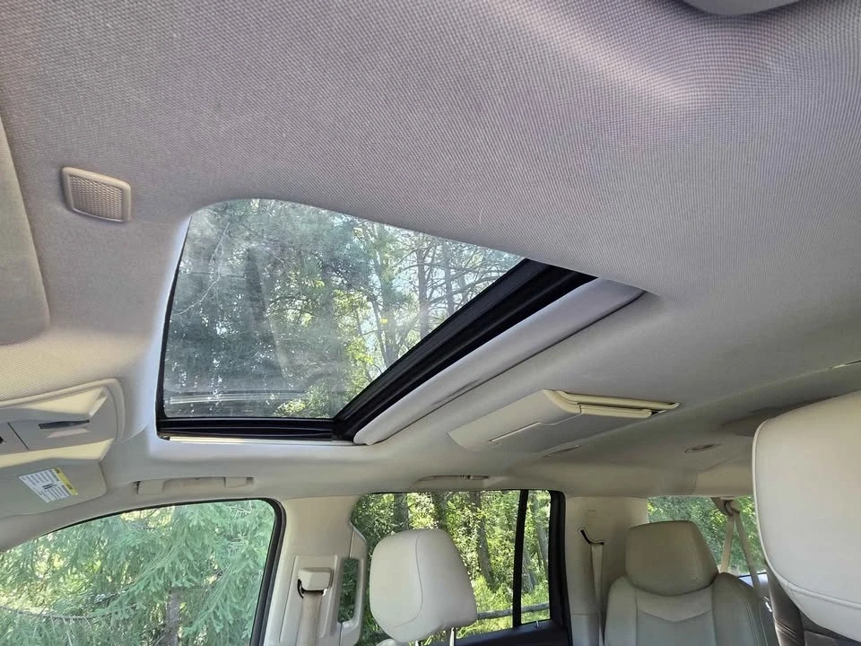 2017 Cadillac Escalade 4th Gen - Image 11 of 19