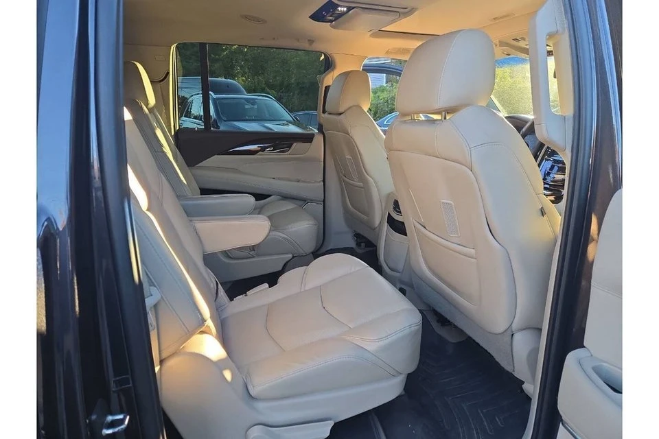 2017 Cadillac Escalade 4th Gen - Image 6 of 17