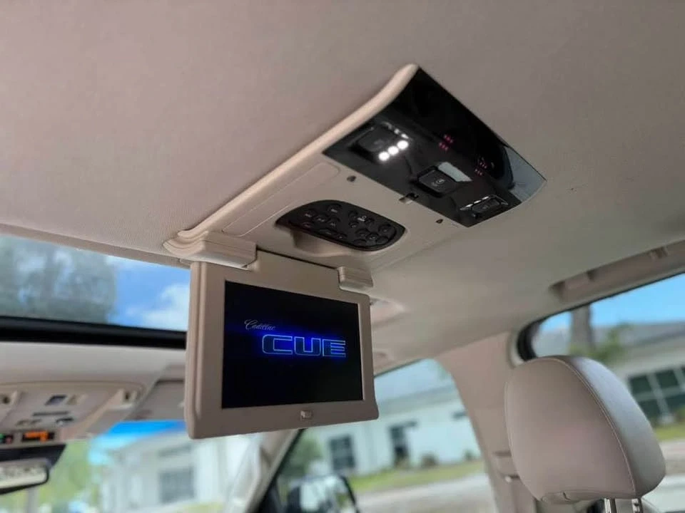 2017 Cadillac Escalade 4th Gen - Image 10 of 16