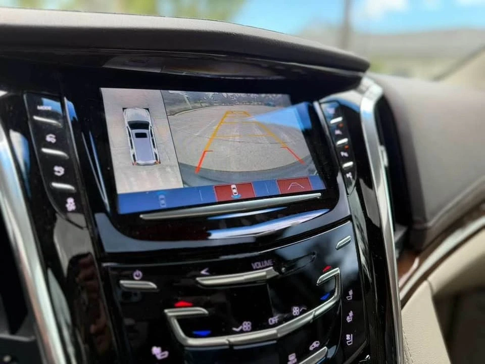 2017 Cadillac Escalade 4th Gen - Image 16 of 16