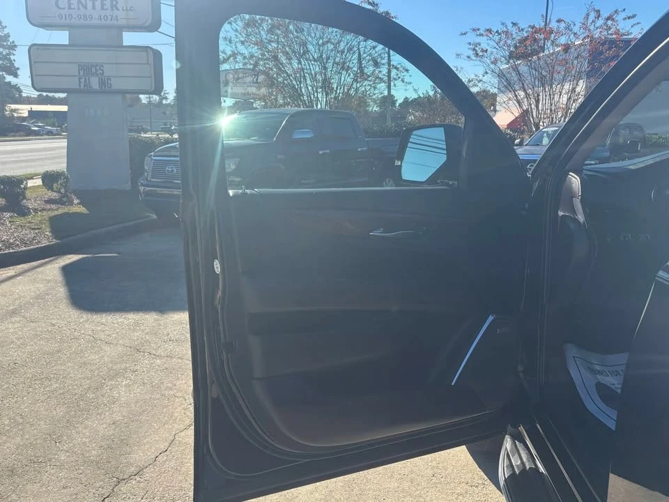 2017 Cadillac Escalade 4th Gen - Image 11 of 20